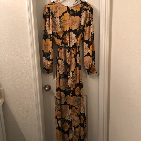 Floral tassel tie maxi dress - Picture 4 of 5